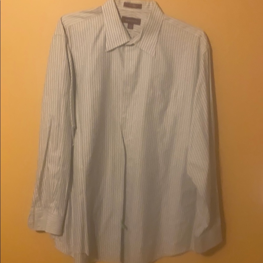 Men’s long sleeve dress shirt